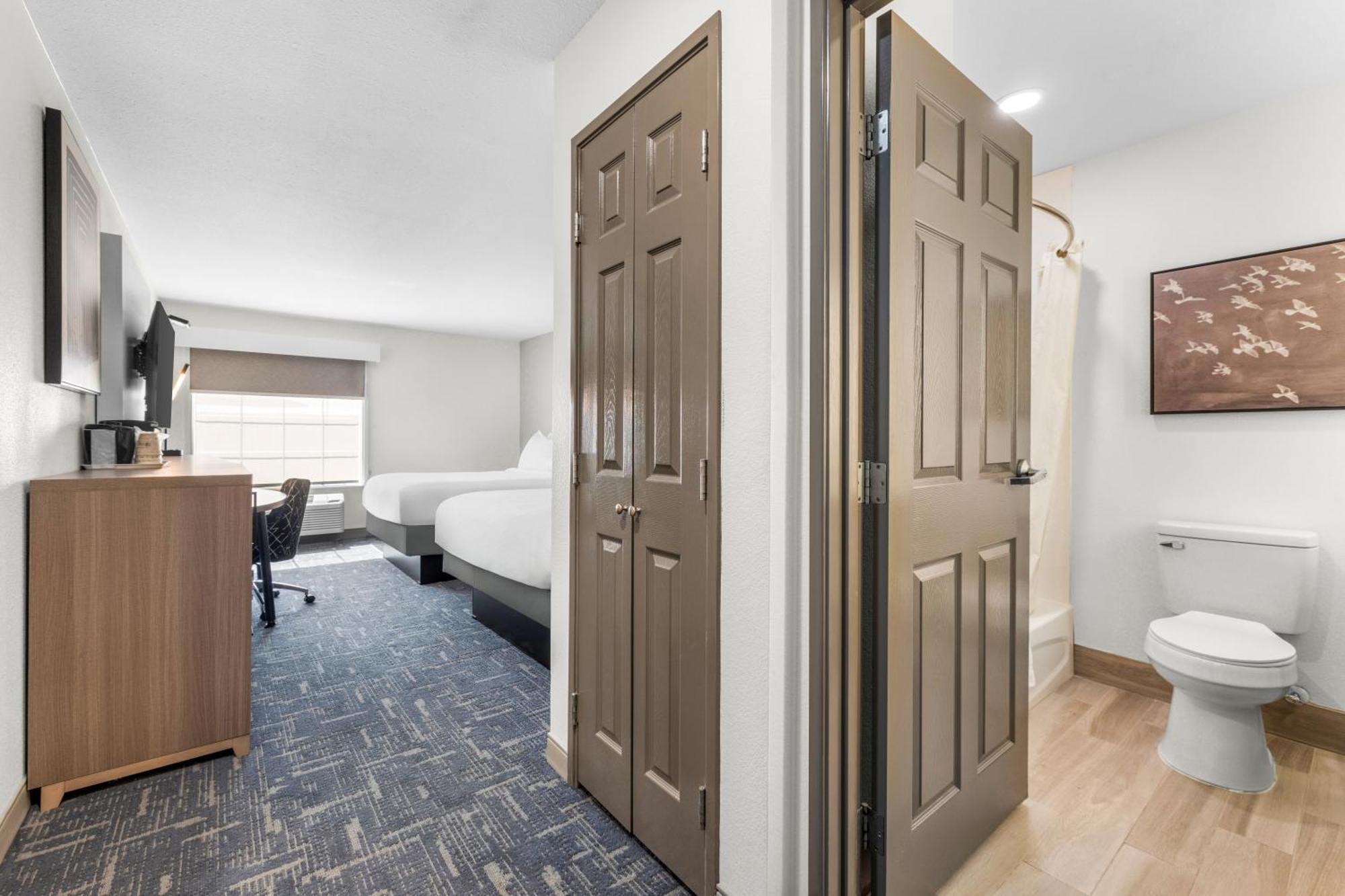 Best Western Acadia Hotel Crowley エクステリア 写真