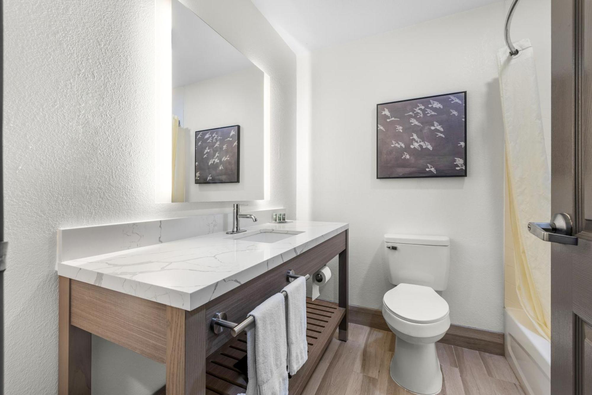 Best Western Acadia Hotel Crowley エクステリア 写真