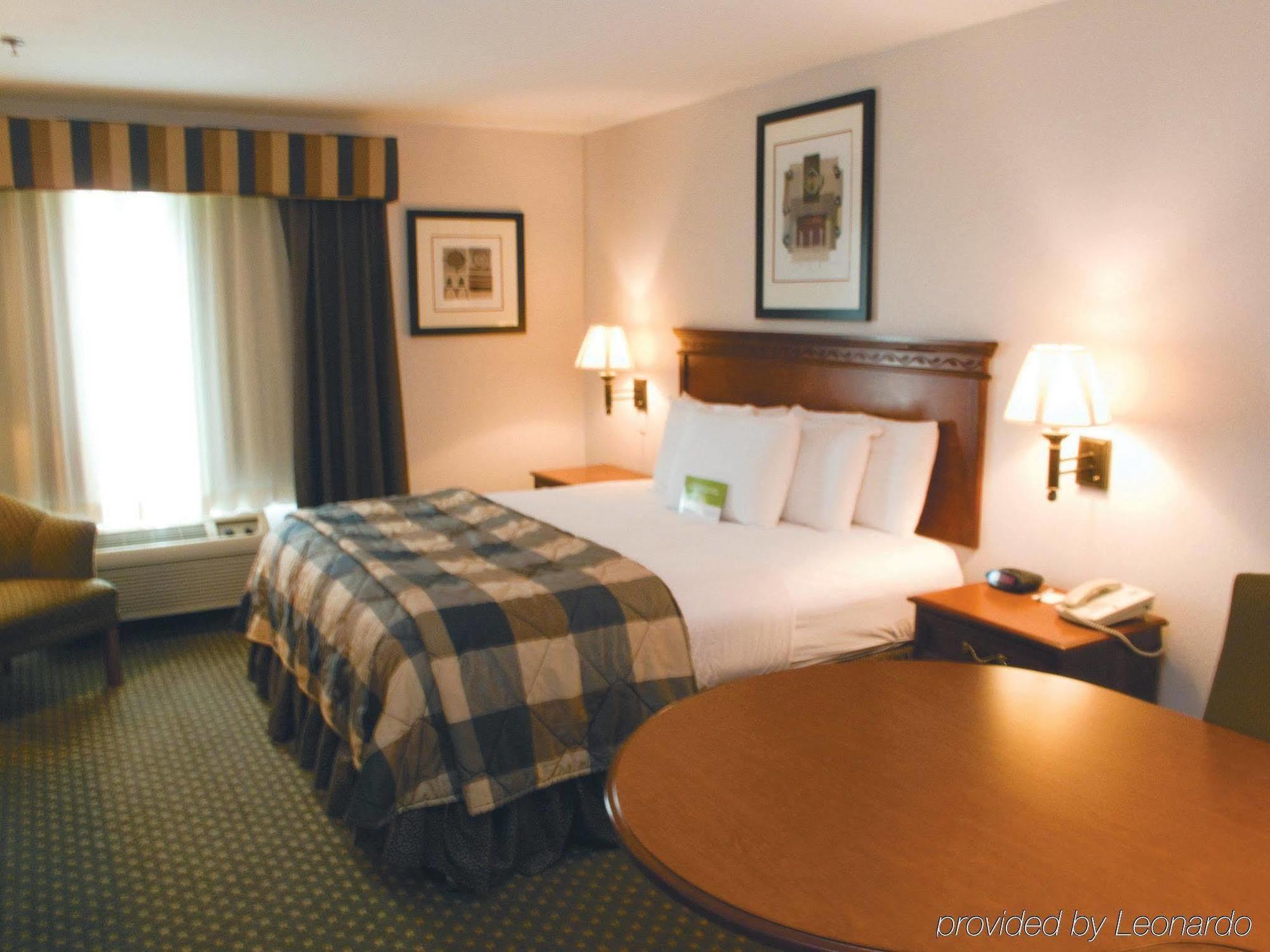 Best Western Acadia Hotel Crowley エクステリア 写真